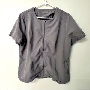 2 Jaanuu scrub tops xl